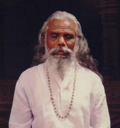 Je vous présente Yogi Shri Ramalingam mon maître yoga en Inde